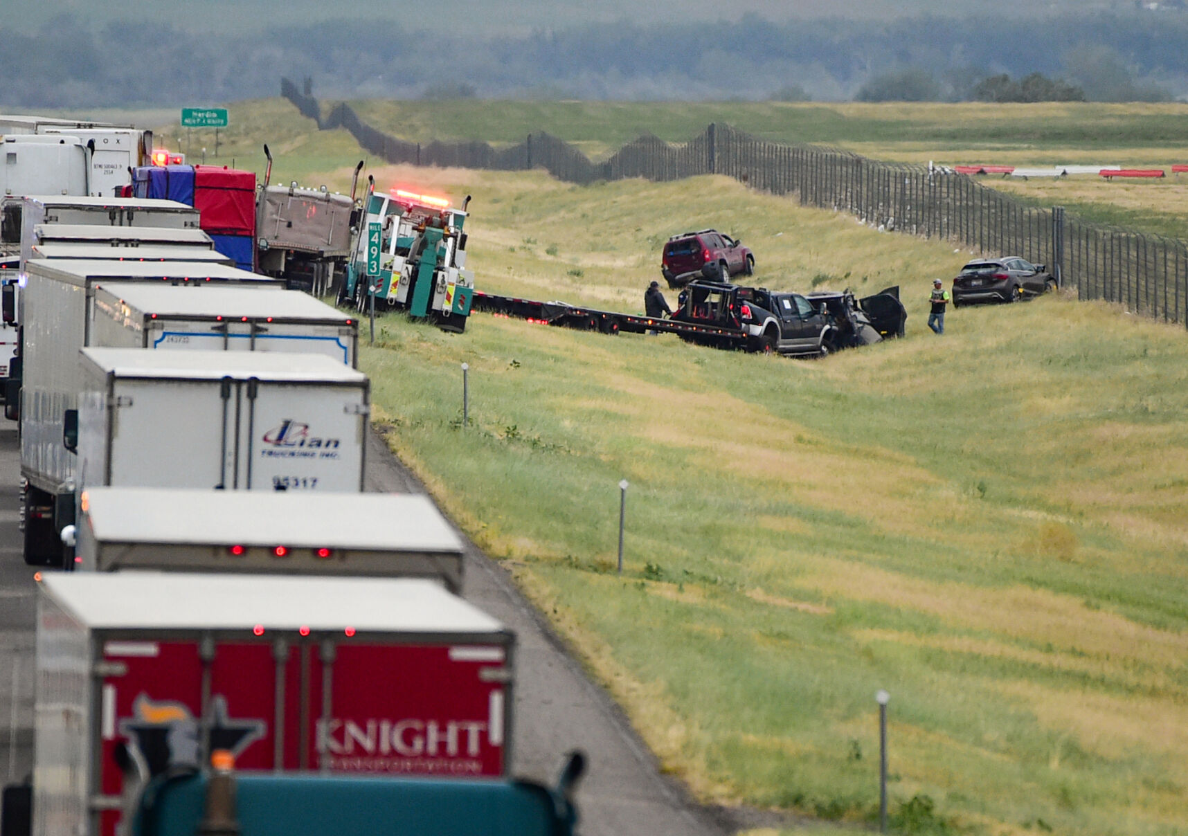 'Mass casualty' crash on I90 near Hardin closes interstate
